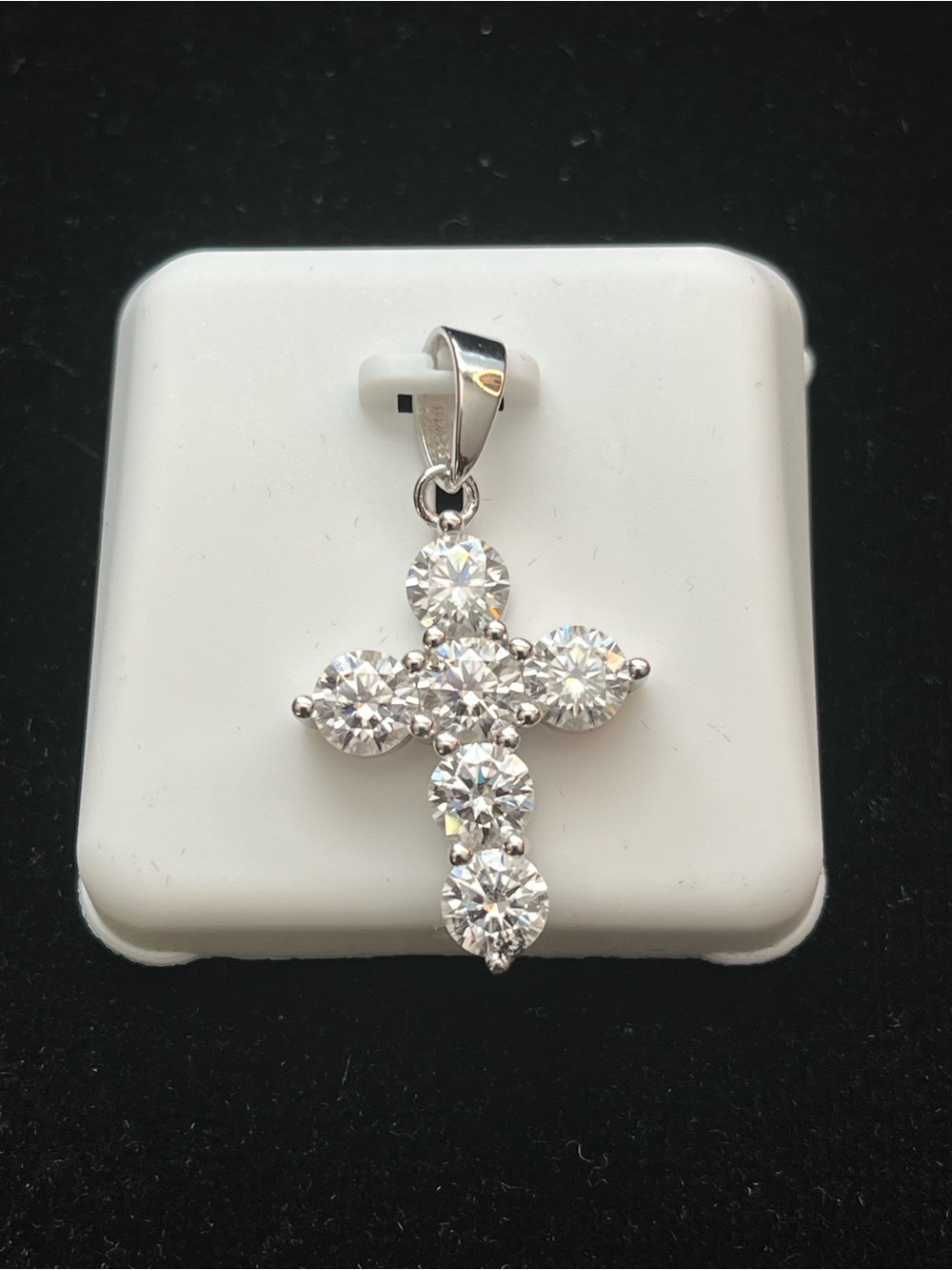 925 Sterling Silver Moissanite Cross Pendant 3.00 CTW NWT DTP
